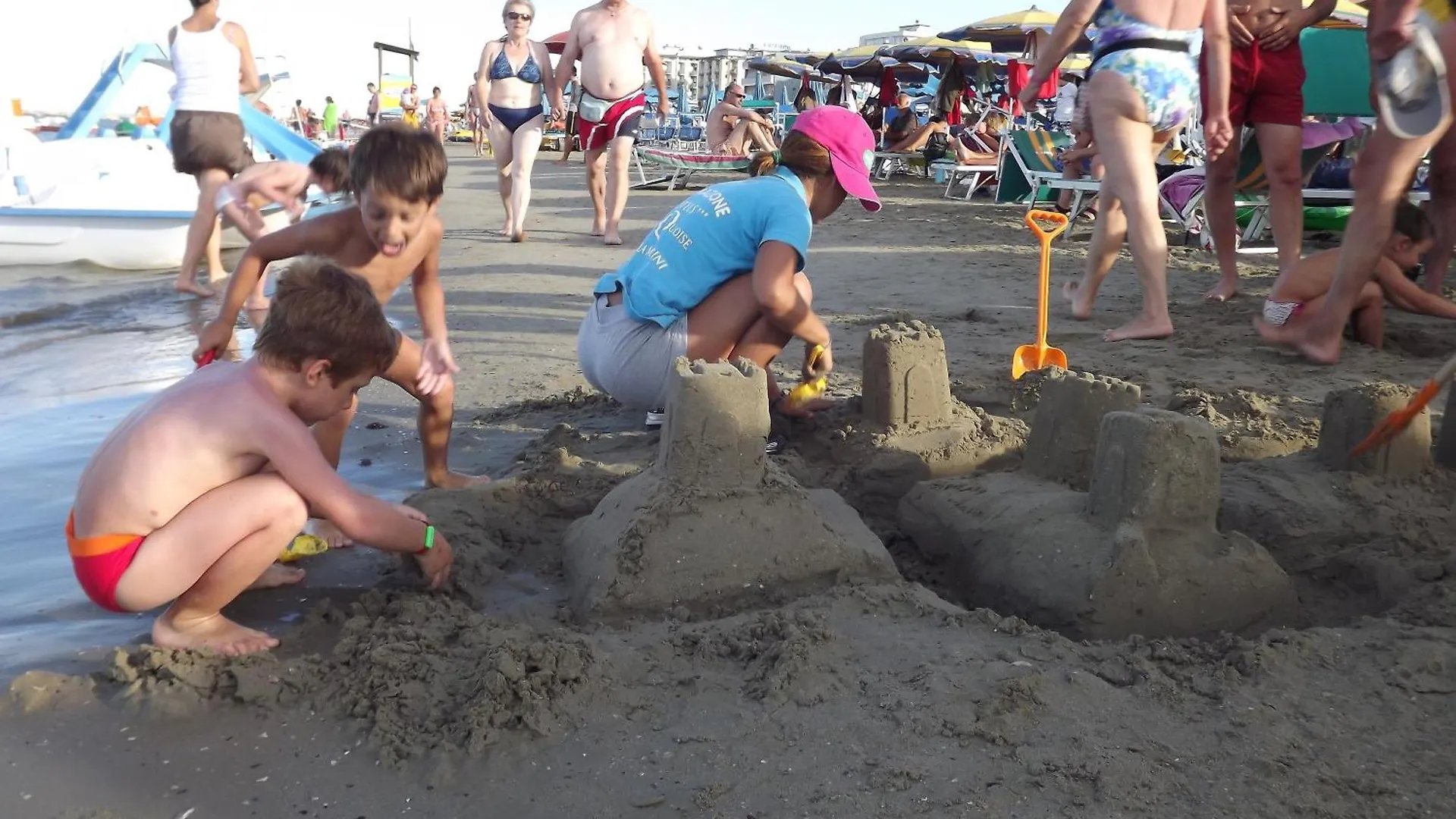 Hotel Atmosfere Beach Cesenatico Italy